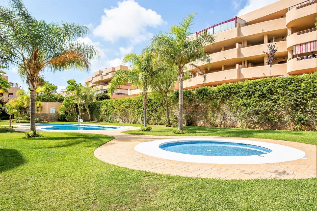 Lets In The Sun Blue Cala Apartment La Cala De Mijas Luaran gambar